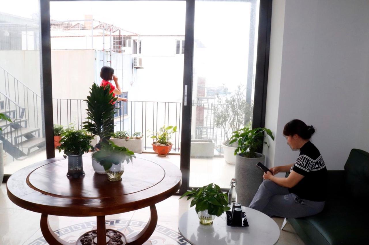 Thanh Mang Hotel 꽝닌 외부 사진